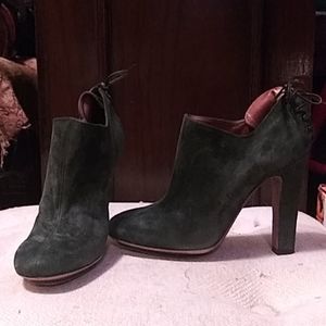 BANFI ZAMBRELL GREEN SUEDE LACE UP BOOTIE